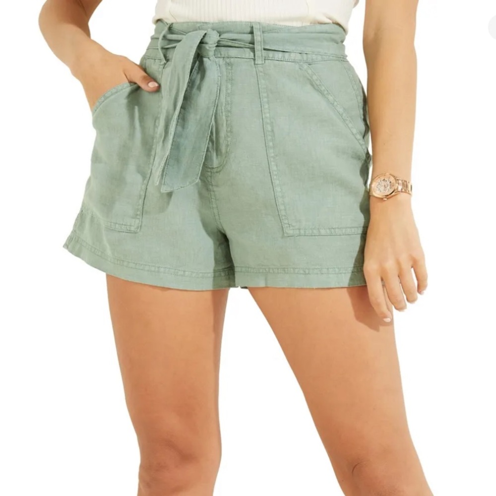 Guess high wasted shorts